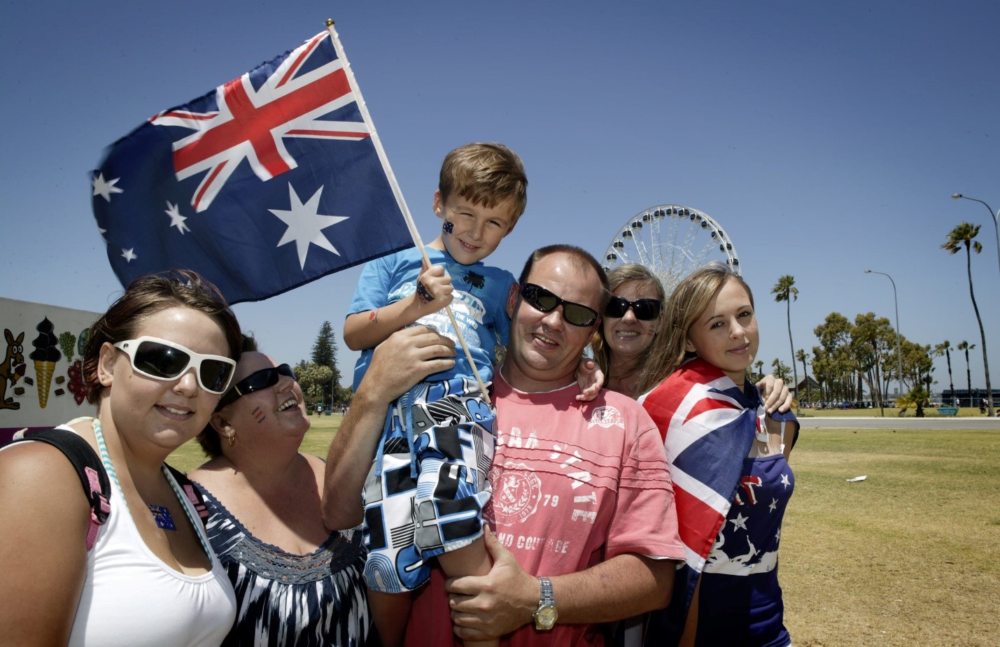 Dịch vụ Visa Úc 890 là một cơ hội tuyệt vời cho những người muốn đầu tư và sống tại đất nước này. Visa 890 thuộc chương trình Visa Đầu tư Doanh nghiệp Úc và cung cấp một loạt các lợi ích hấp dẫn cho nhà đầu tư. Hãy để BIC Mekong giúp bạn hiểu rõ hơn về Dịch vụ Visa Úc 890 và hướng dẫn bạn qua quy trình đăng ký. Với kinh nghiệm và chuyên môn trong lĩnh vực này, chúng tôi sẽ đồng hành cùng bạn trên con đường đạt được mục tiêu đầu tư và định cư tại Úc.